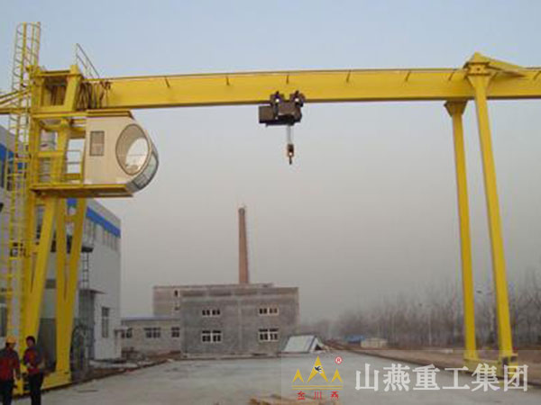 龍門(mén)起重機(jī)有哪些類(lèi)型？主要用途和特征是什么？